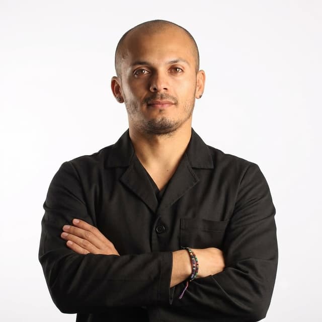 Dr. Bryan Torres